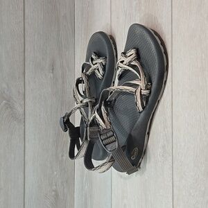 Chaco Women Loop Toe Outdoor Hiking Sandals shoes sz 9